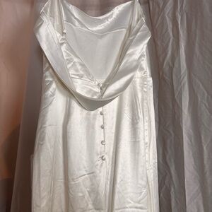 Lulu's Elegant White Satin Wedding Dress